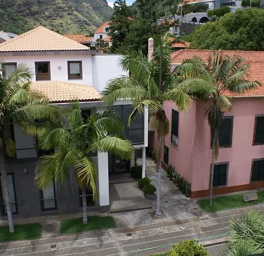 Apartamento Loft Paços Da Ribeira Brava