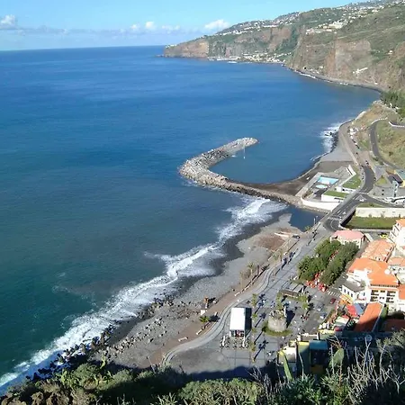 Apartment Loft Pacos Da Ribeira Brava